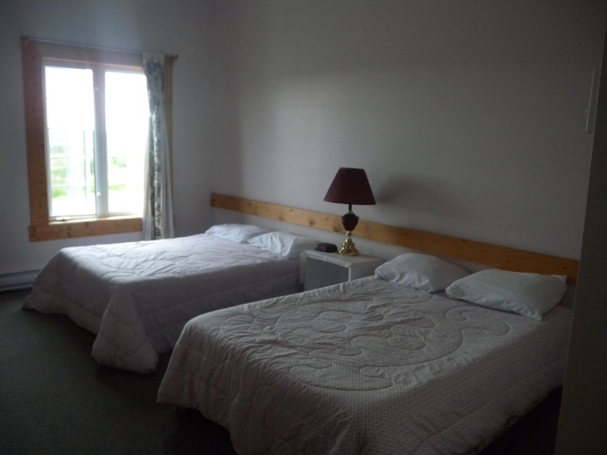 Wildberry Country Lodge B&B Saint Anthony Room photo
